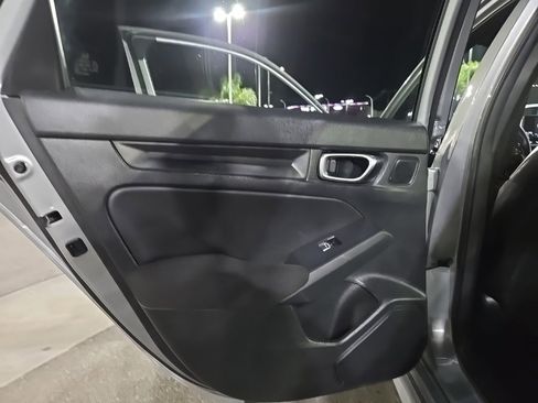 Used 2025 Honda Civic Sport image 23