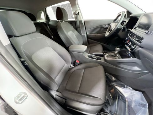 Used 2023 Hyundai Kona SEL AWD/4WD image 25