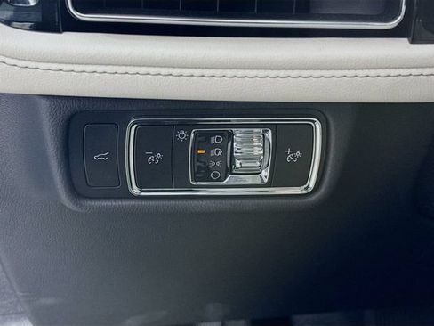 New 2026 Lincoln Aviator 2WD image 10