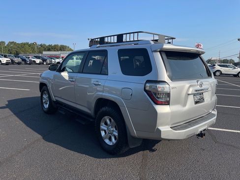 Used 2018 Toyota 4Runner SR5 Premium image 14