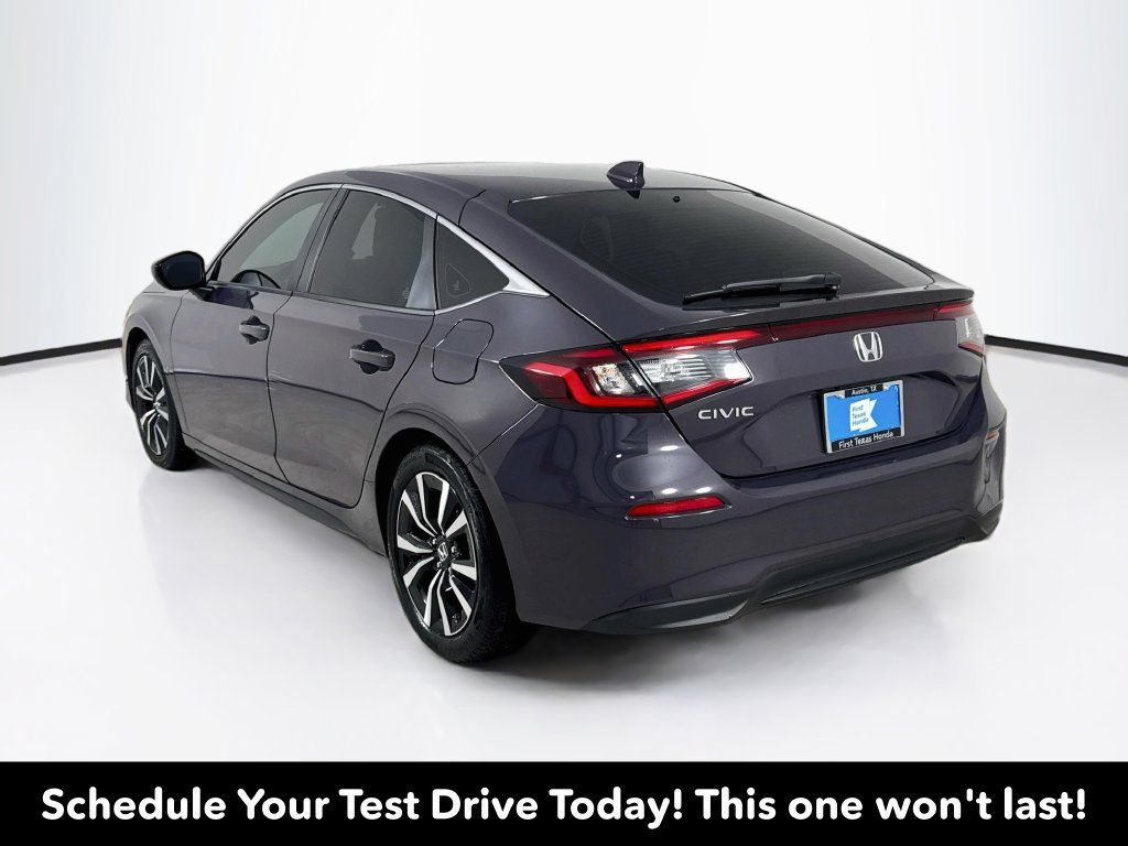Used 2024 Honda Civic EX-L image 6