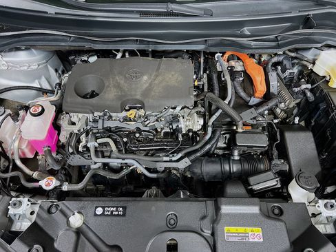 Used 2023 Toyota Sienna XSE w/ XSE Plus Package AWD/4WD image 31
