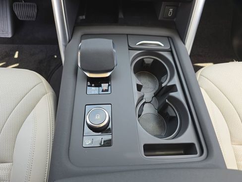 New 2026 Land Rover Discovery S AWD/4WD image 27