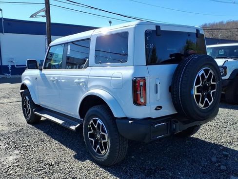 New 2025 Ford Bronco Outer Banks image 4