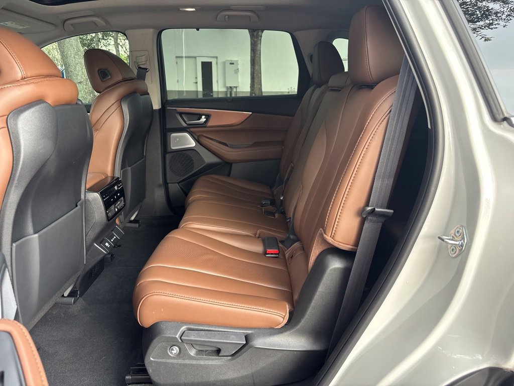 Used 2025 Acura MDX w/ Technology Package AWD/4WD image 19