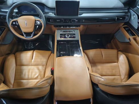 Certified 2023 Lincoln Aviator Black Label w/ Dynamic Handling Package image 29