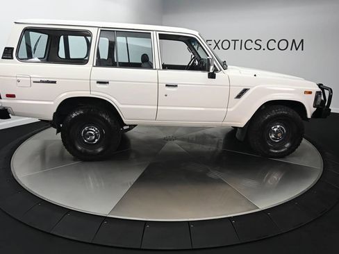 Used 1988 Toyota Land Cruiser AWD/4WD image 14