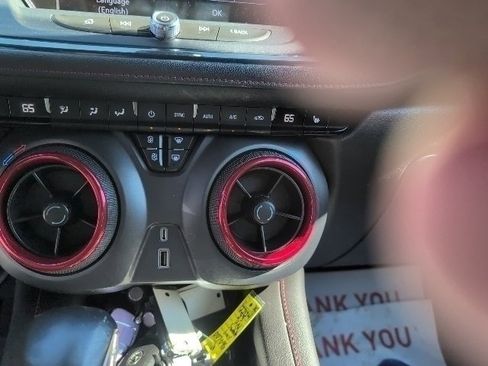Used 2022 Chevrolet Blazer RS image 16