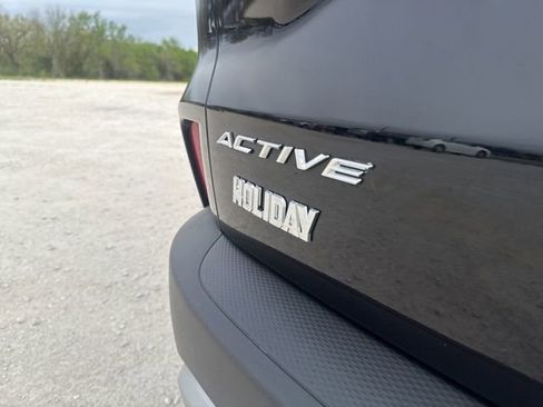 Used 2025 Ford Escape Active AWD/4WD image 8