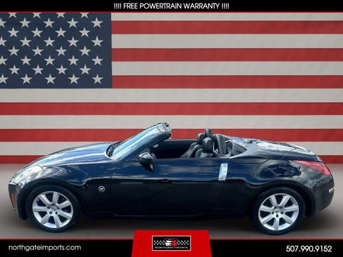 Used 2004 Nissan 350Z Touring image 8