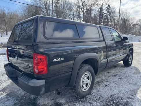 Used 2009 Dodge Dakota ST image 6