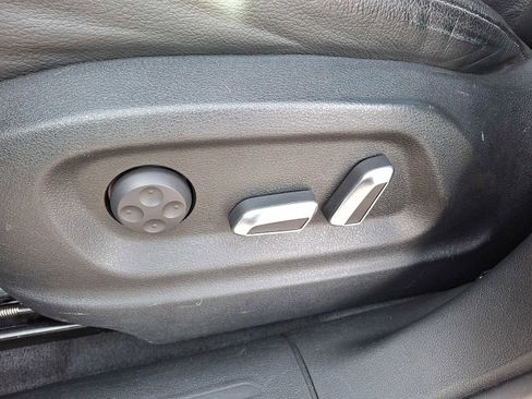 Used 2014 Audi Q5 2.0T Premium Plus w/ Premium Plus Package image 11