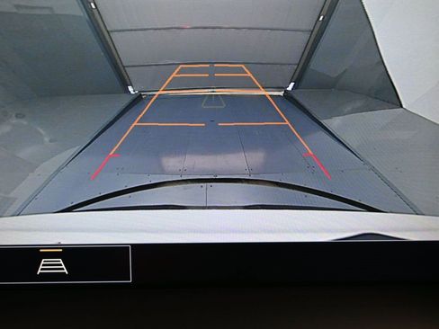 Certified 2023 GMC Acadia SLT image 16