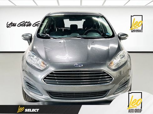 Used 2016 Ford Fiesta SE w/ Cold Weather Package image 2