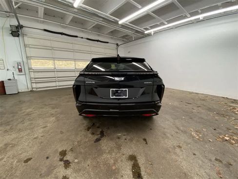 Certified 2025 Cadillac Lyriq Sport image 5