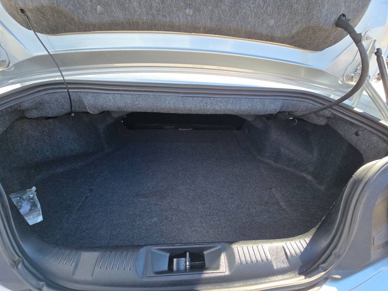 Used 2025 Ford Mustang Premium RWD image 11