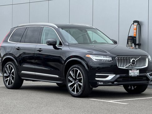 Used 2023 Volvo XC90 B5 Plus w/ Protection Package Premier AWD/4WD image 7
