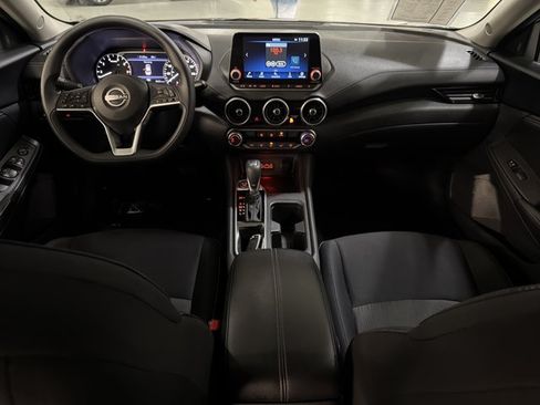 Used 2025 Nissan Sentra SV FWD image 25