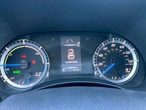 Used 2022 Toyota Highlander LE image 12