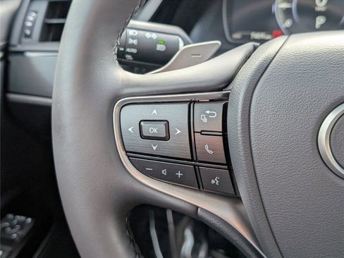 Certified 2024 Lexus ES 350 w/ Premium Package image 22