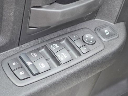 New 2024 RAM 3500 Tradesman w/ Chrome Appearance Group image 14