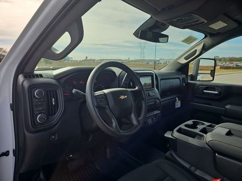 New 2026 Chevrolet Silverado 3500 W/T AWD/4WD image 10
