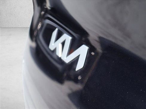Used 2022 Kia EV6 Wind AWD/4WD image 24