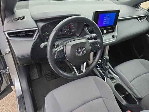 Used 2024 Toyota Corolla Cross AWD Hybrid image 16