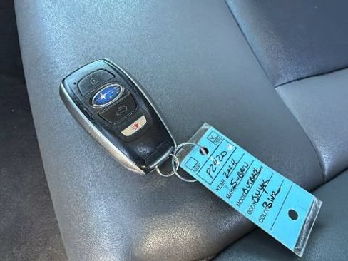 Used 2024 Subaru Outback Onyx Edition AWD/4WD image 29