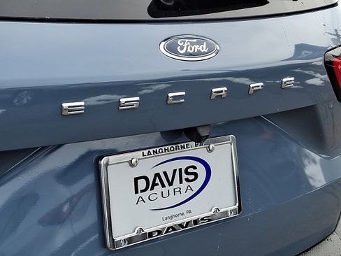 Used 2023 Ford Escape Active w/ Cold Weather Package image 31