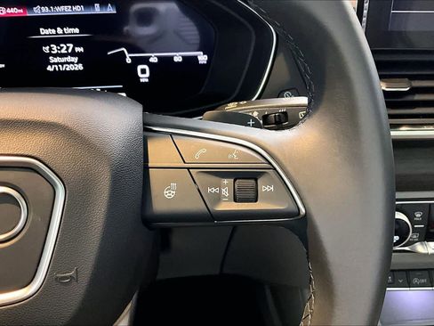 Certified 2025 Audi Q5 2.0T Premium Plus w/ Premium Plus Package image 25