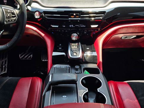 Used 2024 Acura MDX A-Spec image 30