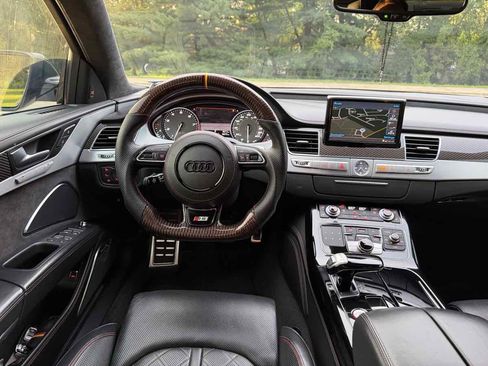 Used 2016 Audi S8 Plus AWD/4WD image 11
