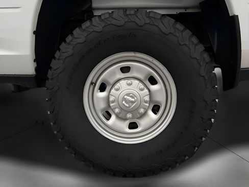 Used 2022 RAM 2500 Tradesman w/ Safety Group AWD/4WD image 28
