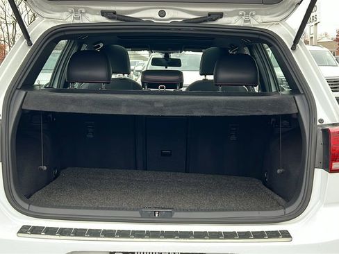 Used 2019 Volkswagen GTI SE image 15