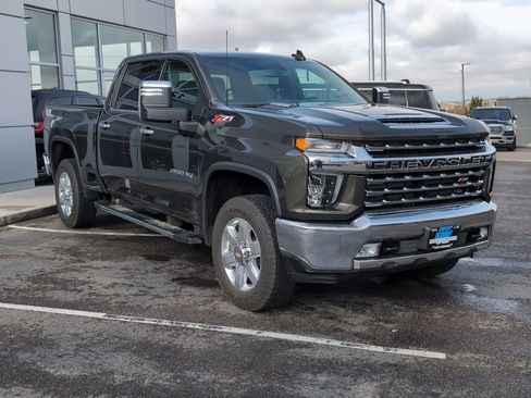 Used 2022 Chevrolet Silverado 2500 LTZ w/ Z71 Off-Road Package image 3