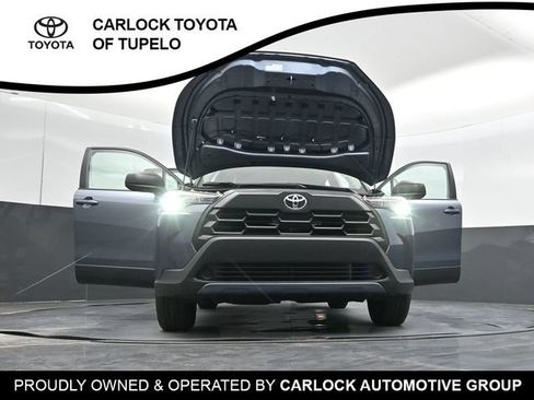 Used 2026 Toyota Corolla Cross L FWD image 50