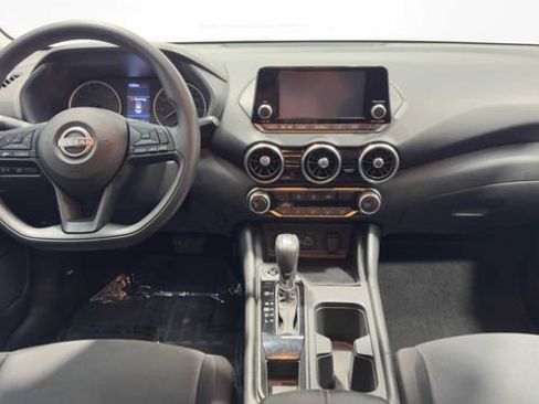 Used 2024 Nissan Sentra S FWD image 15