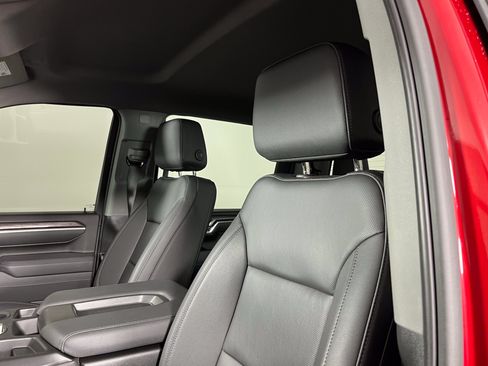 Used 2025 Chevrolet Silverado 3500 LTZ AWD/4WD image 34