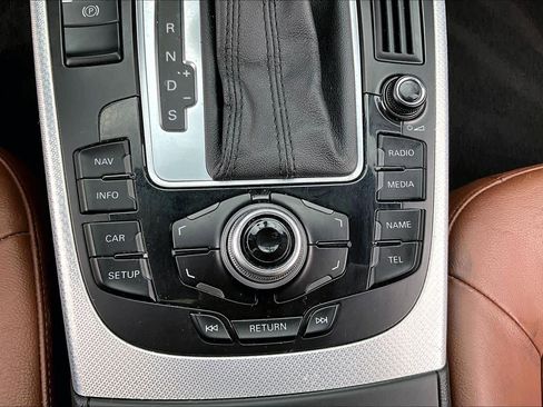 Used 2010 Audi A5 2.0T Premium Plus image 30