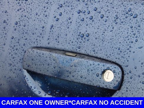 Used 2017 Dodge Challenger SXT image 14