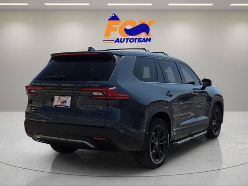 New 2026 Toyota Grand Highlander AWD Hybrid image 4