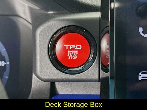 Used 2025 Toyota Tacoma TRD Sport w/ TRD Sport Upgrade Package AWD/4WD image 20
