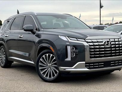 Used 2023 Hyundai Palisade Calligraphy w/ Cargo Package