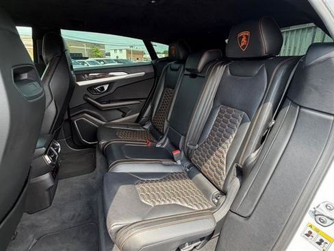 Used 2020 Lamborghini Urus AWD/4WD image 61