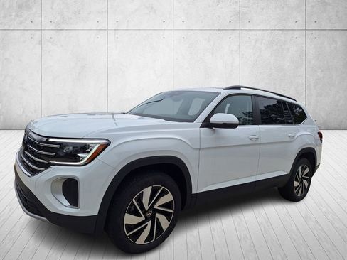 New 2025 Volkswagen Atlas SE image 8