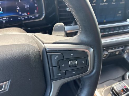 Used 2025 Chevrolet Silverado 1500 LT Trail Boss w/ Convenience Package II AWD/4WD image 25