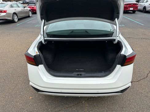 Used 2024 Nissan Altima 2.5 SV image 23