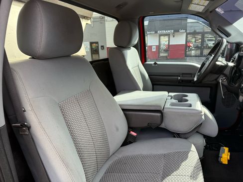 Used 2016 Ford F250 XLT w/ XLT Value Package image 22