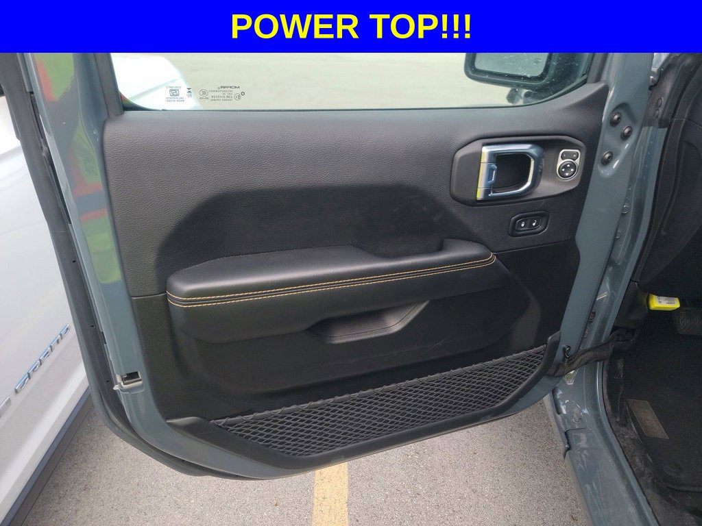 Used 2026 Jeep Wrangler Unlimited Sahara AWD/4WD image 7